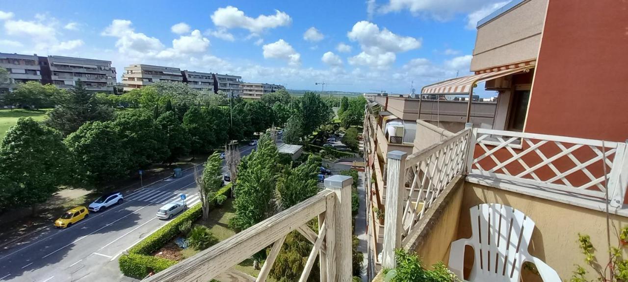 Alloggio Turistico A Via Modugno Vitinia Exterior foto